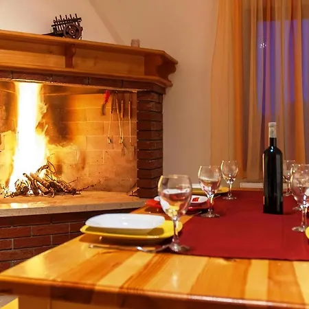 Komfortables Haus In Mit Grill Und Garten Holiday home *